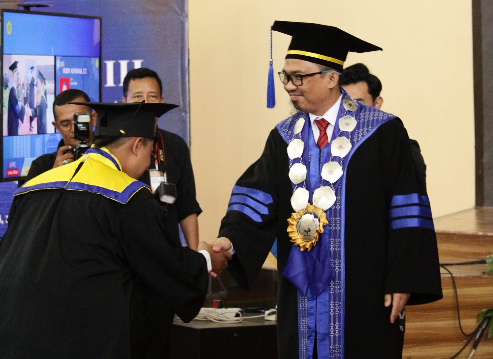 Wisuda Gelombang III Untirta Tahun 2024, IPK Lulusan Terbaik Fakultas Teknik Hampir Sempurna